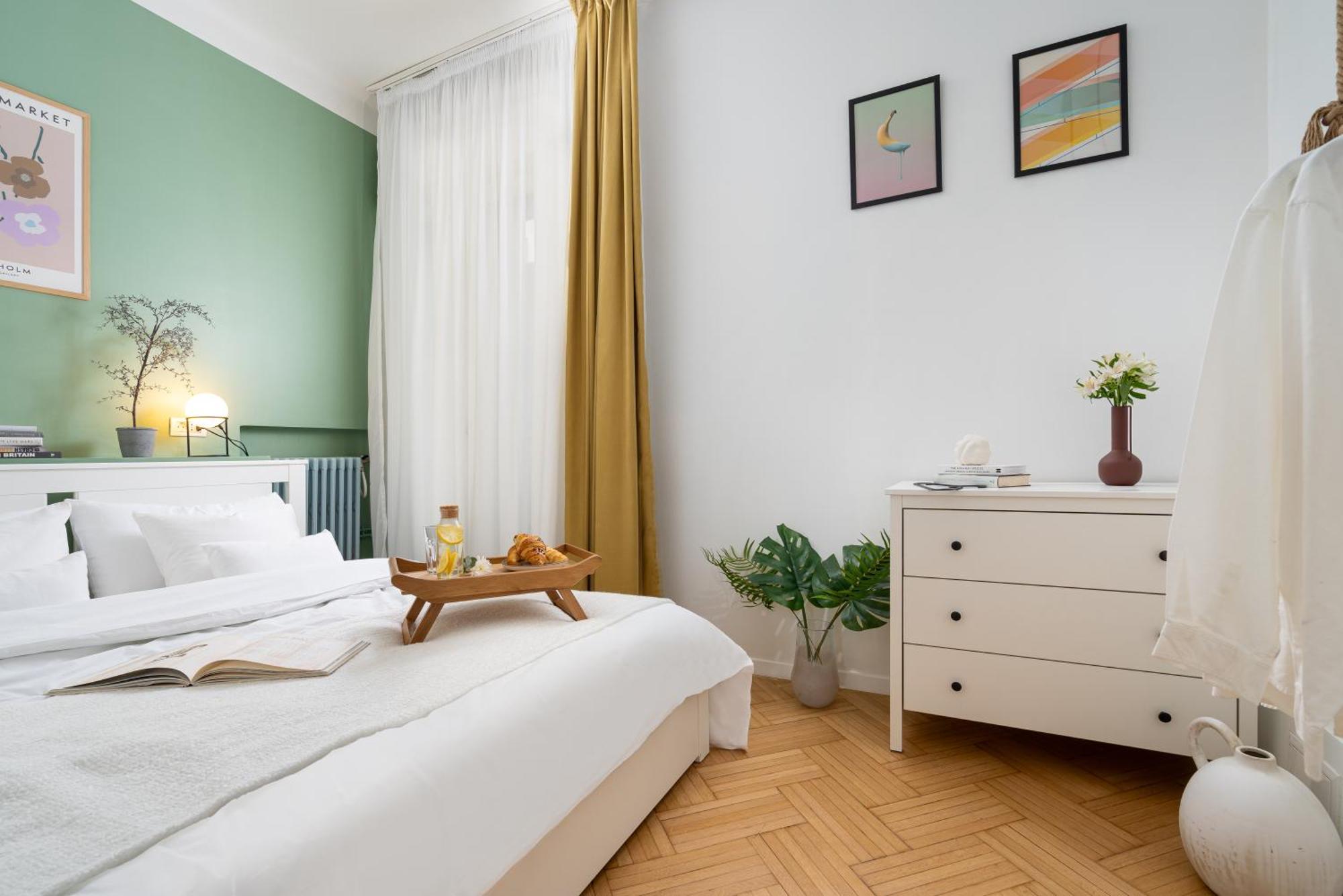 Little Paris By Urbanesq Apartment Bucharest Exterior photo